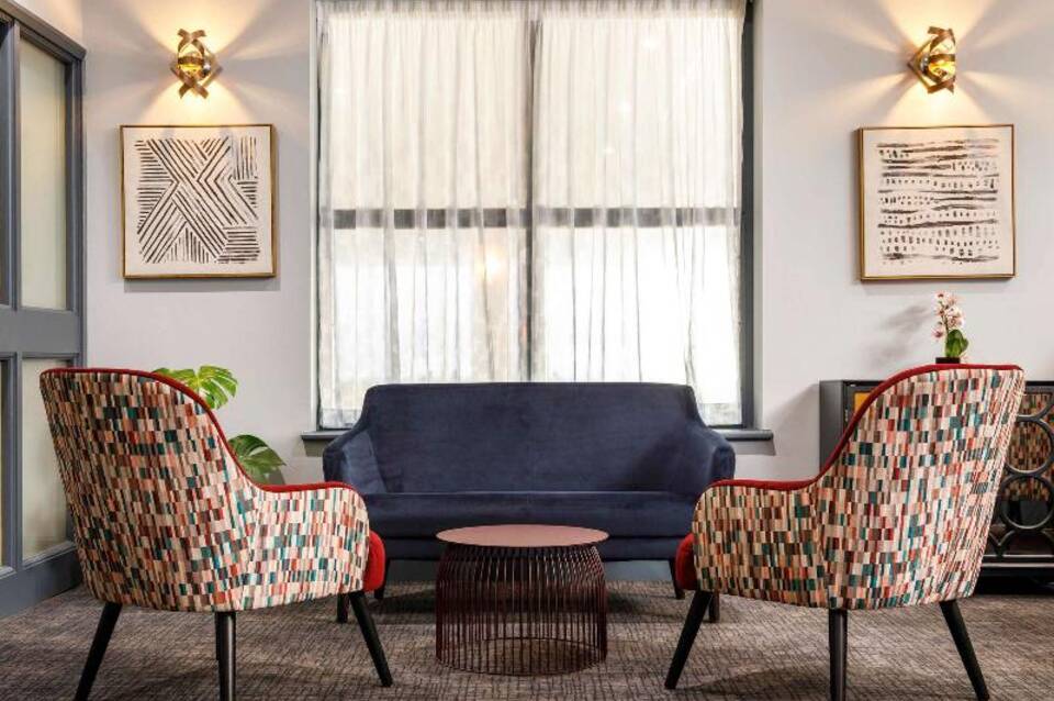 The Harlow Hotel By Accor 4