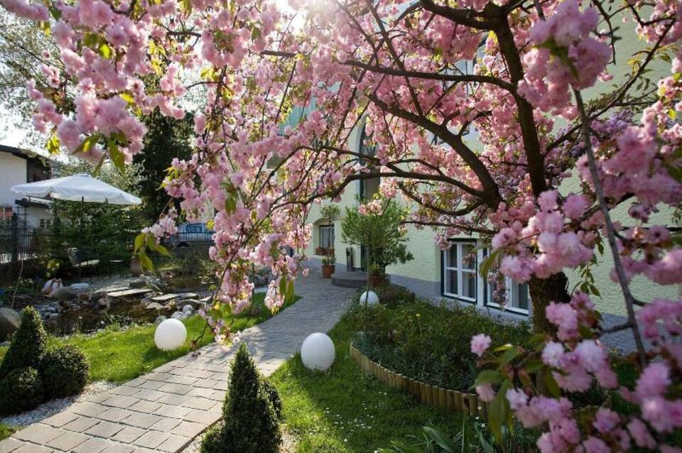 Hotel Rosenvilla 5