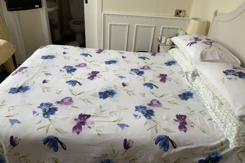 Dorstan Guest House 3