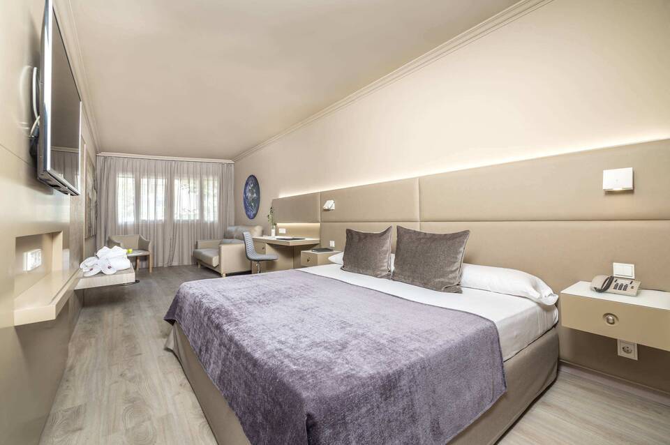 Sallés Hotel Pere IV 3