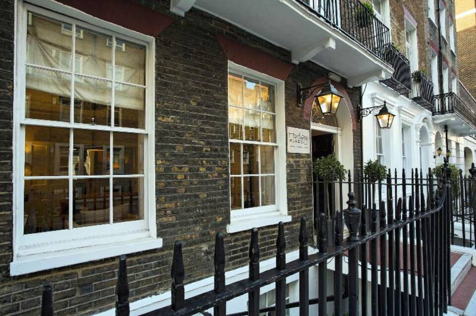 Montagu Place 3
