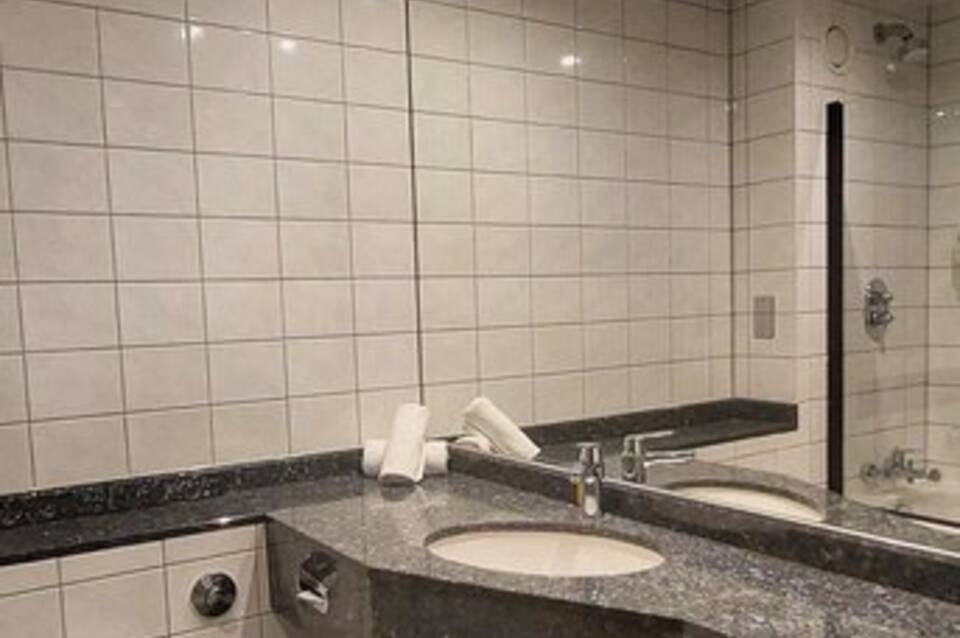 B&B HOTEL London Heathrow 4