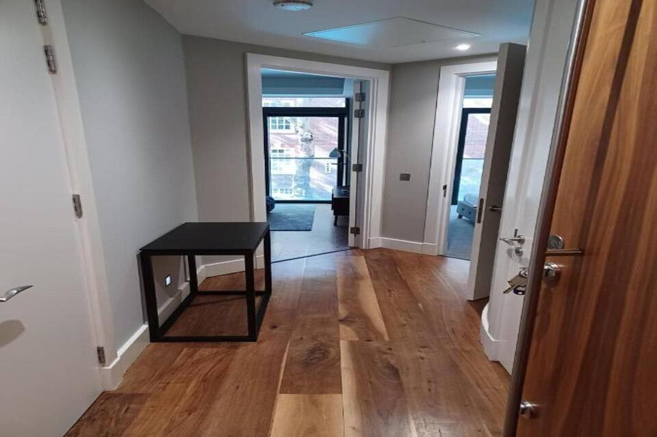 Grays Inn by Q Apartments 5