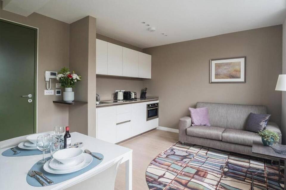Wells Court by Aeria Apartments 4