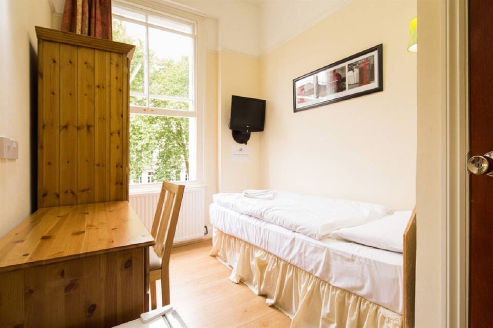 Dolphin Inn - The Lodge 4