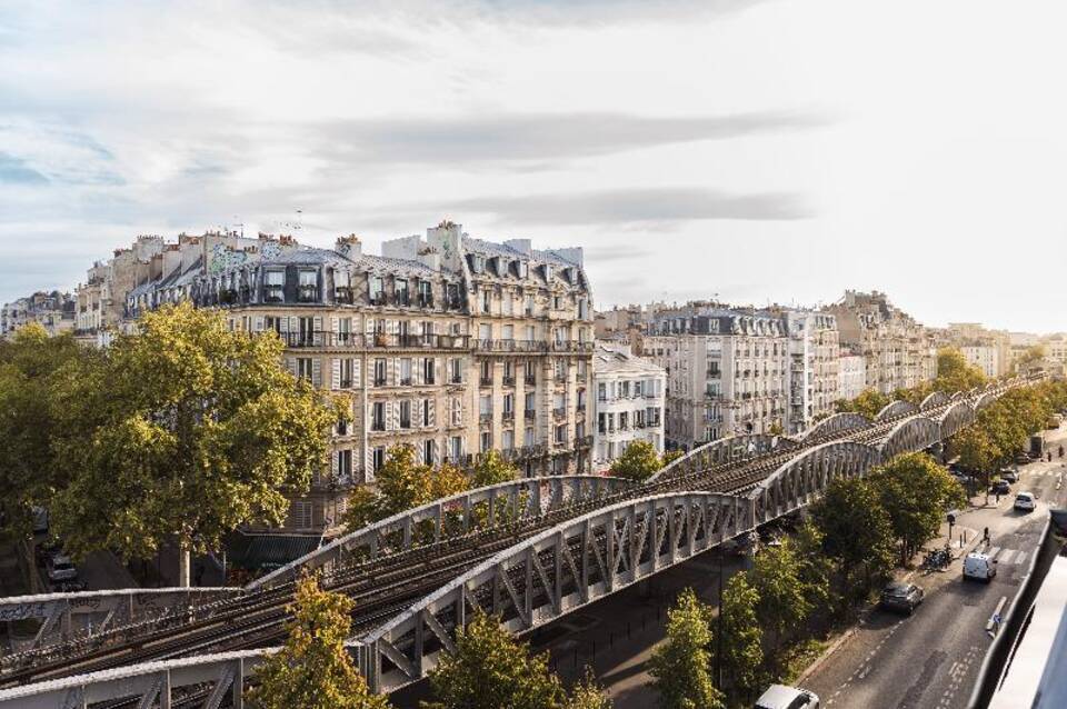 Hotel Eiffel Segur 2