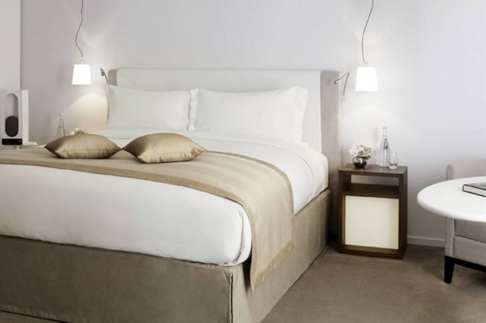 Sofitel Paris Arc de Triomphe 2