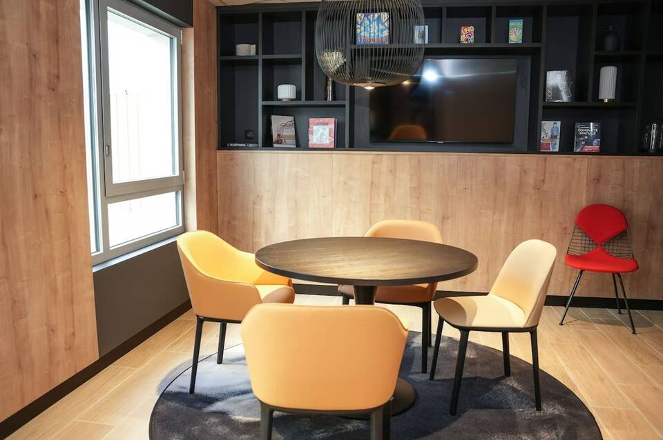 ibis Paris Gare Montparnasse Catalogne 5