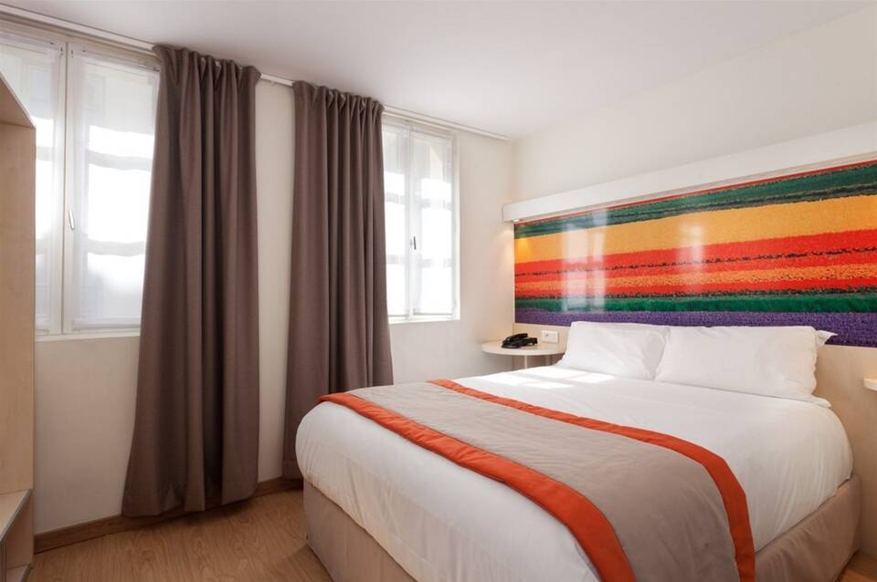 Hotel Paris Lafayette 2