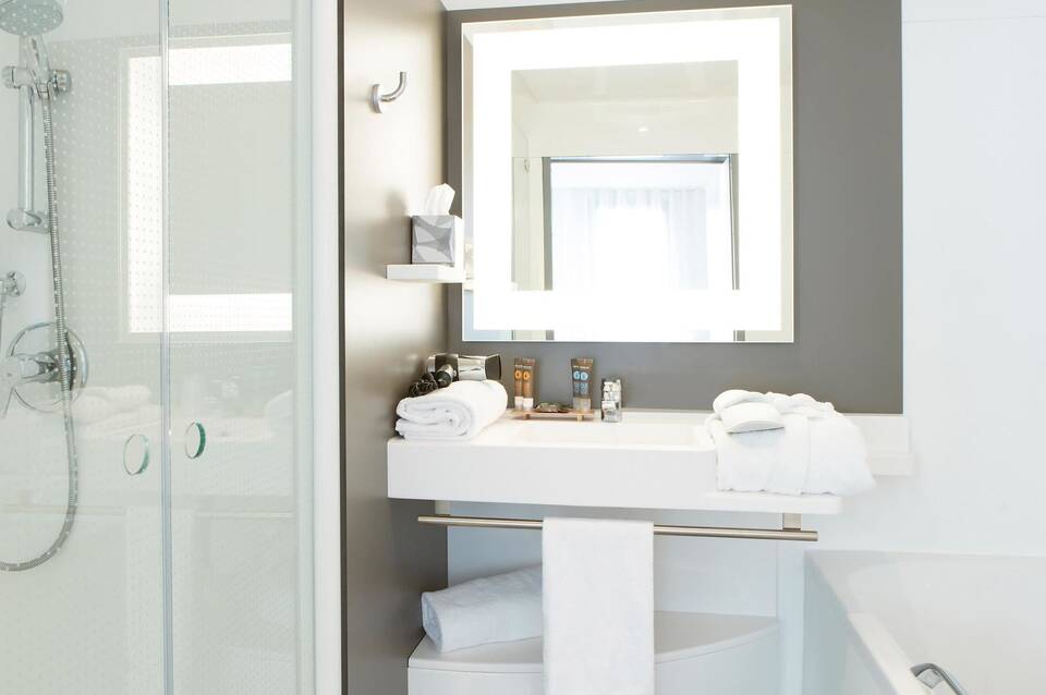 B&B HOME Rueil-Malmaison Gare 4