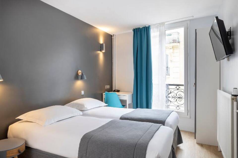 Paris Legendre 4