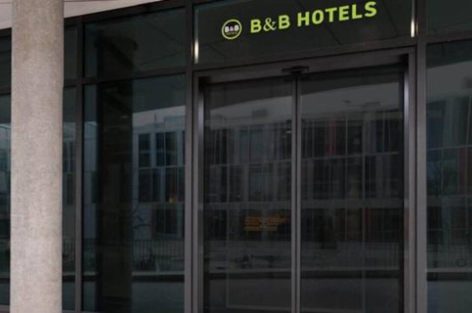 B&B Hotel Geneva Airport 1